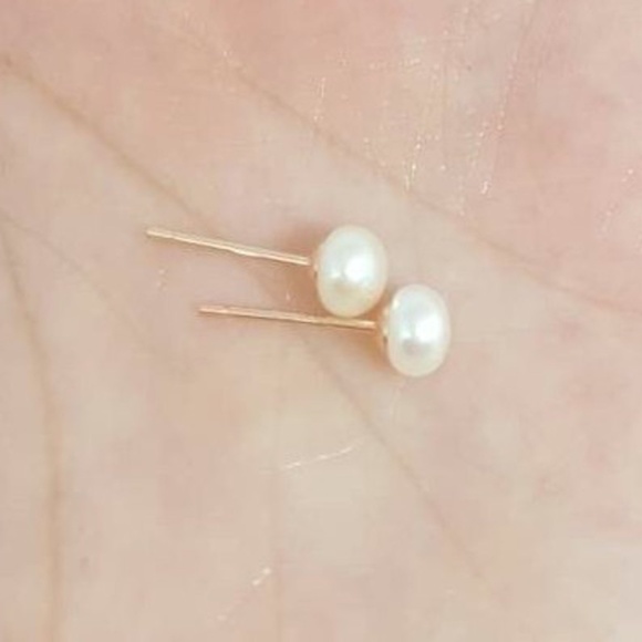 NWT NEW! Sterling Silver Faux Pearl Rose Gold Post Earrings - Picture 2 of 3